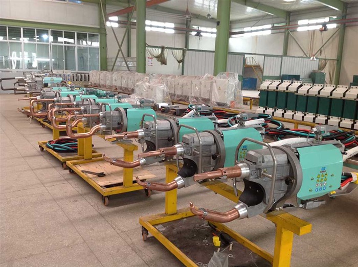 為黃海汽車提供的一體化焊槍